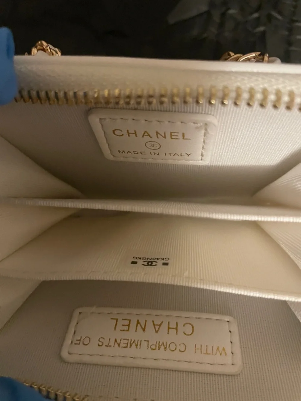 GWP Cream Tweed Mini Bow Crossbody with Gold Chain - Picture 6 of 17